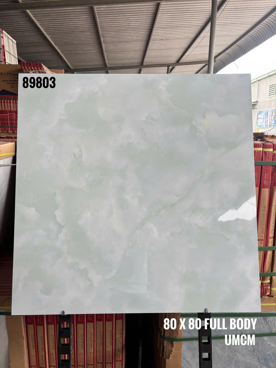 Gạch đá bán sứ bóng 80x80 89803