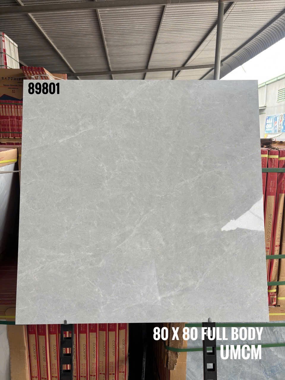 Gạch đá bán sứ bóng 80x80 89801