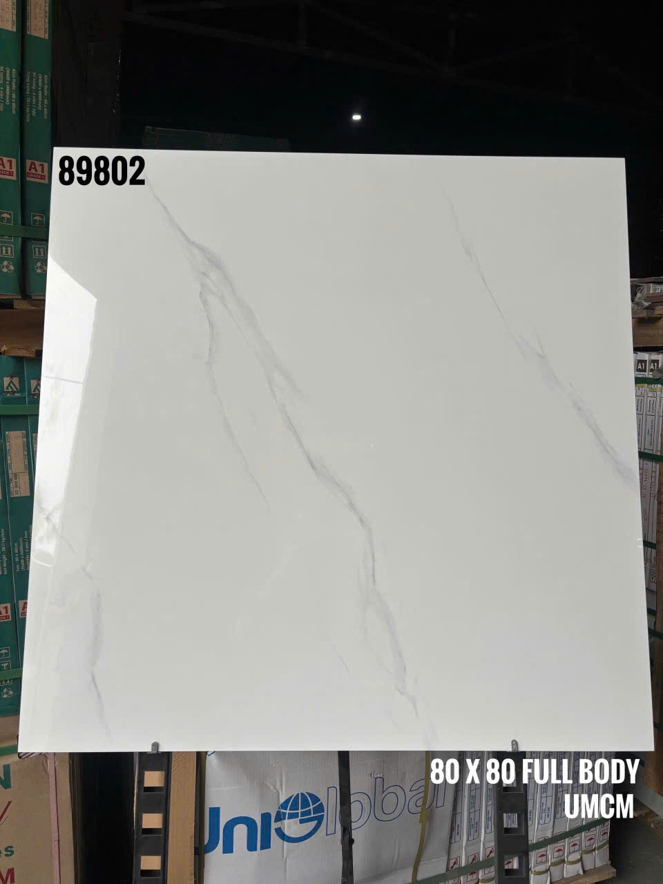 Gạch đá bán sứ bóng 80x80 89802