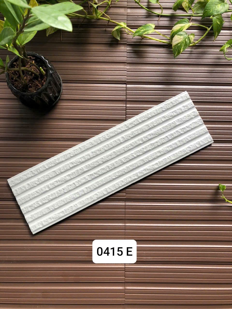 Gạch đá bán sứ mờ 15x50 0415 E