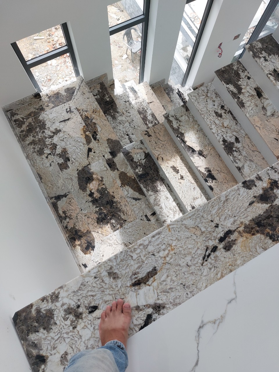 Đá Granite Azul White