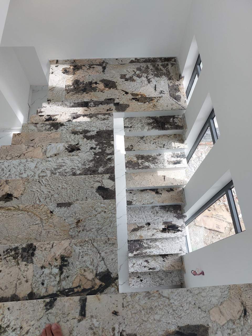 Đá Granite Azul White