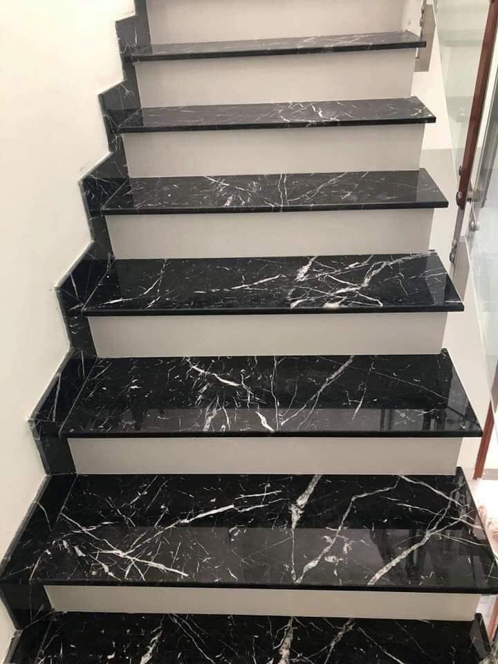 Đá Marble Đen Tia Chớp