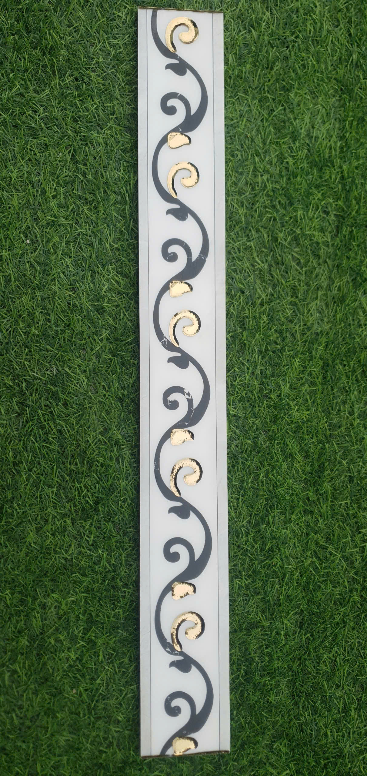 Gạch viền trang trí 7x60